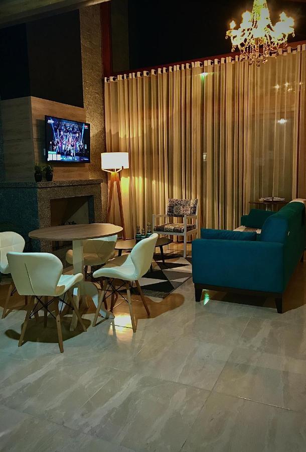 Canyons Guest House Прая-Гранді Екстер'єр фото